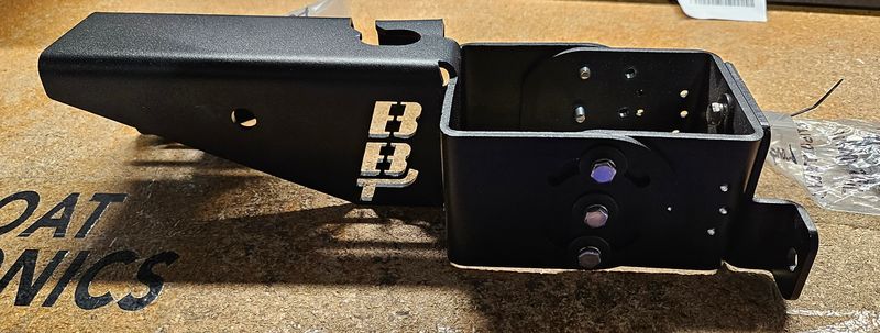 Garmin LVS34 / Lowrance Active Target - Jackplate Mount