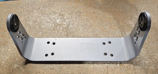 Garmin 8X12 MEDIUM GIMBAL BRACKET/USED