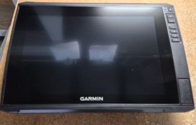 Garmin EchoMap Ultra 2 126sv/USED