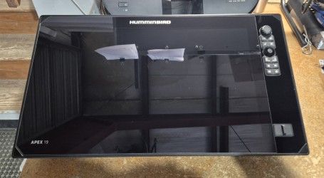 Humminbird APEX® 19 VX CHO/ USED