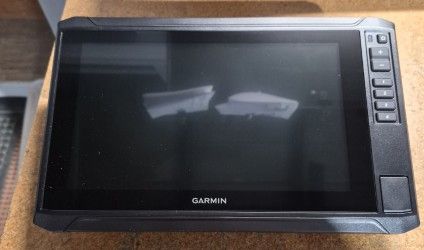 Garmin ECHOMAP UHD2 93sv/USED