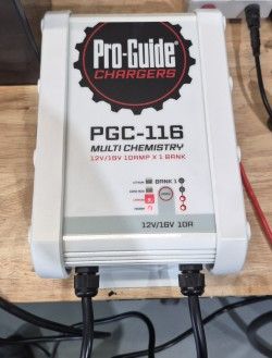 12V/16V 1-Bank, 10-Amp On-Board Battery Charger/USED