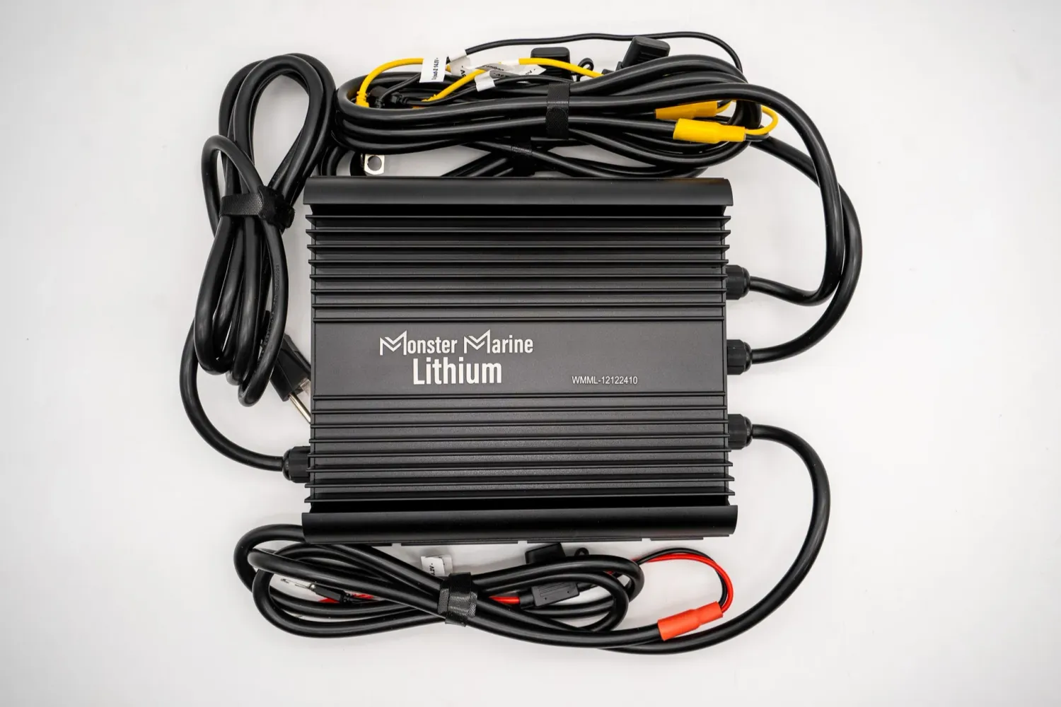 Triple Bank 12v, 12v &amp; 36v marine waterproof Lead/AGM/Lithium charger