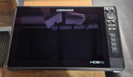 HDS LIVE 12/USED
