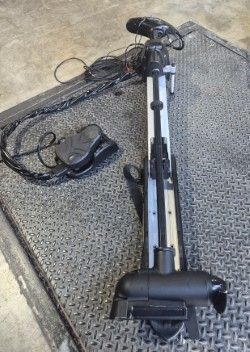 Minn Kota Ultrex QUEST� 90/115 Trolling Motor w/Micro Remote - MEGA Down/Side Imaging - 24/36V - 90/115LBS - 52"/USED *In Store Pick-up Only*