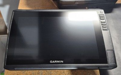 Garmin EchoMap Ultra 126sv/USED