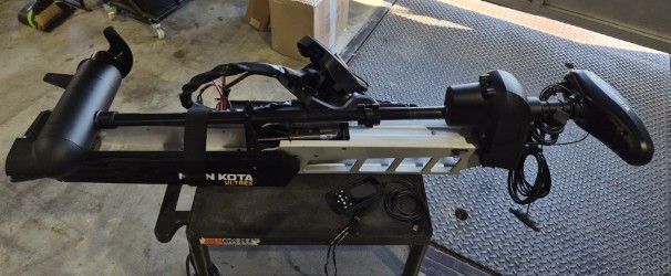 Minn-Kota Trolling Motor with MEGA Down/Side-Imaging &amp; i-Pilot Link GPS, 112 lbs Thrust, 45" Shaft ( USED ) IN Store Pick-up Only
