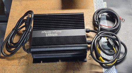 Dual 12v &amp; 36v marine waterproof Lithium charger/USED