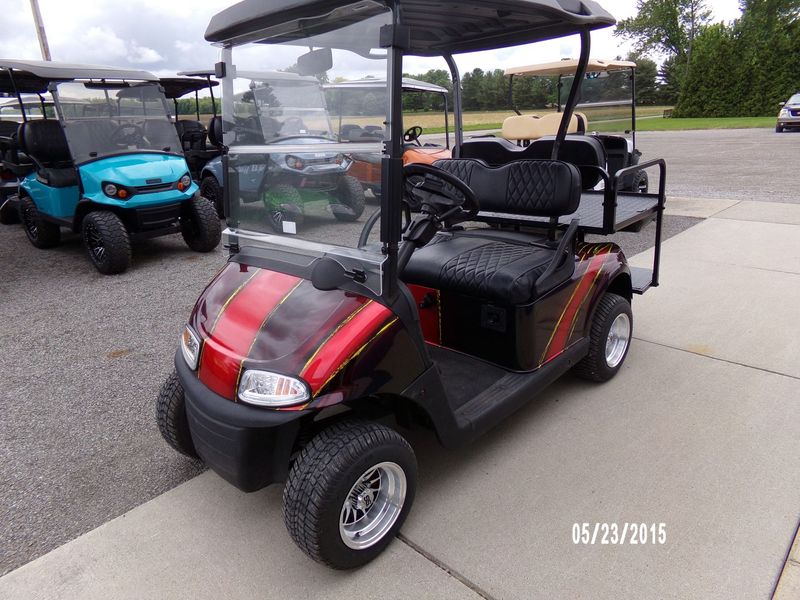 ​2016 EZ Go RXV Gas (non EFI) Golf Cart