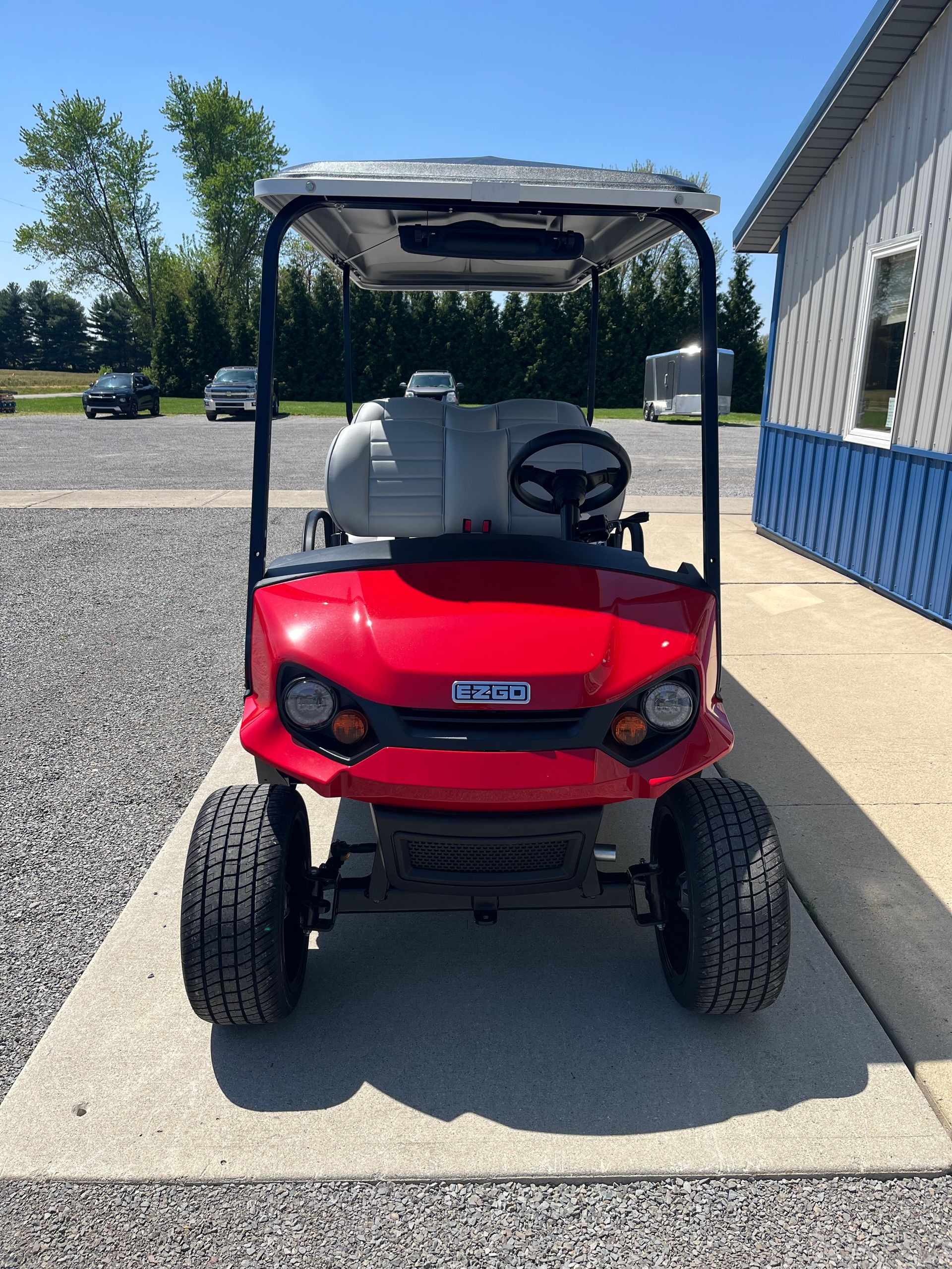 ​2025 EZ Go Express 6 Flame Red