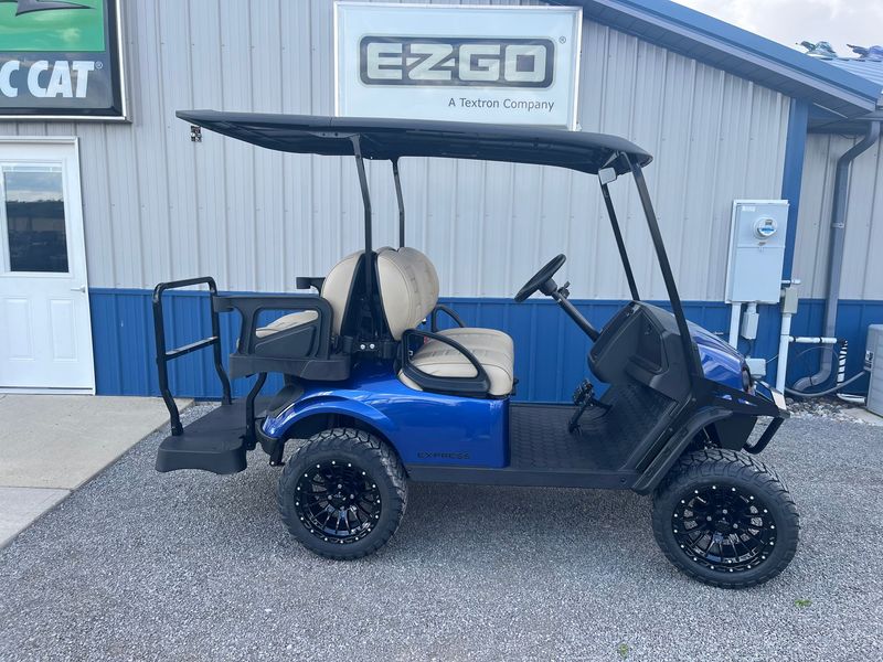 ​2025 EZ Go Express 4 Gas Electric Blue