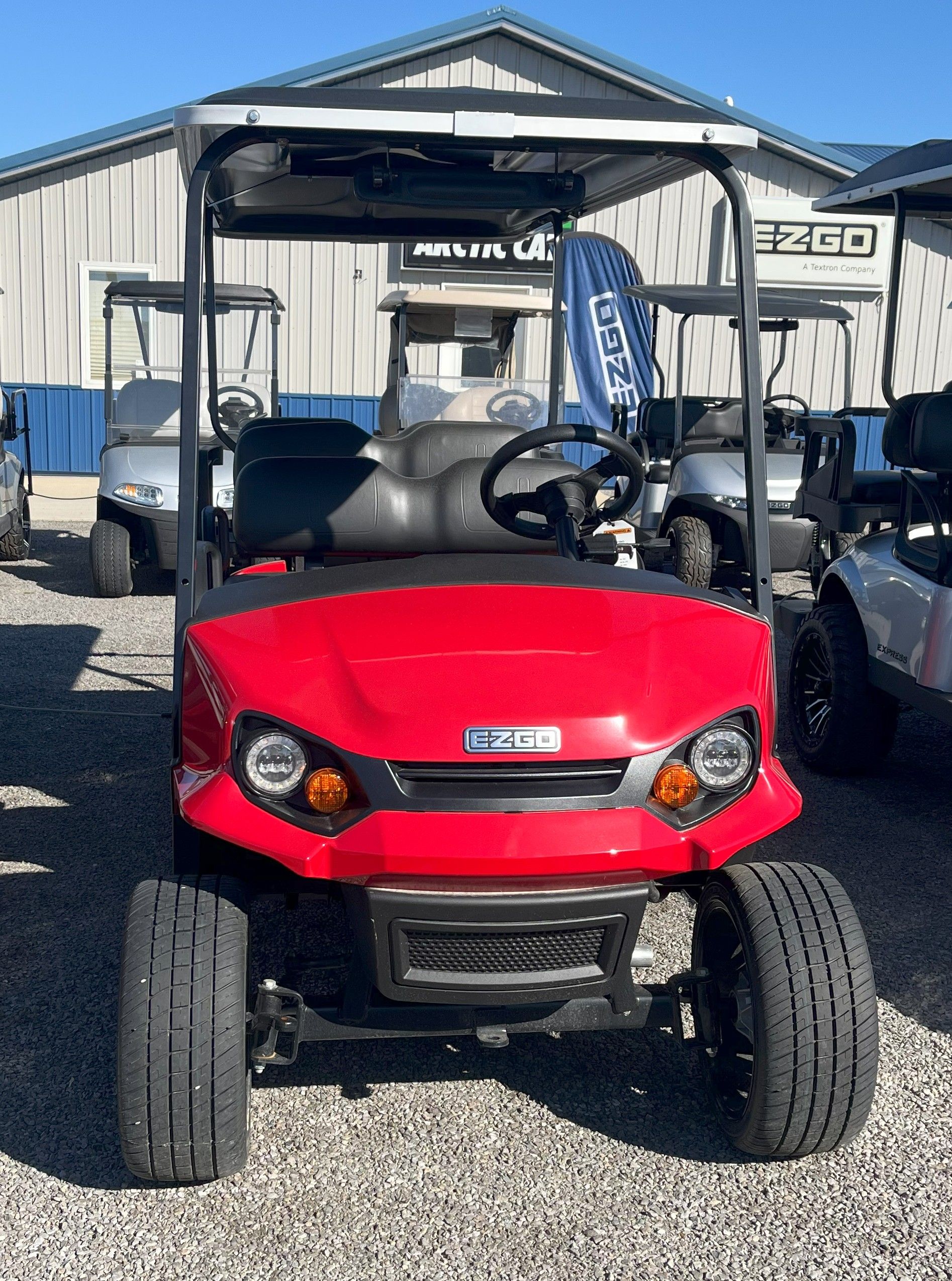 ​2025 EZ Go Express 6 Flame RED