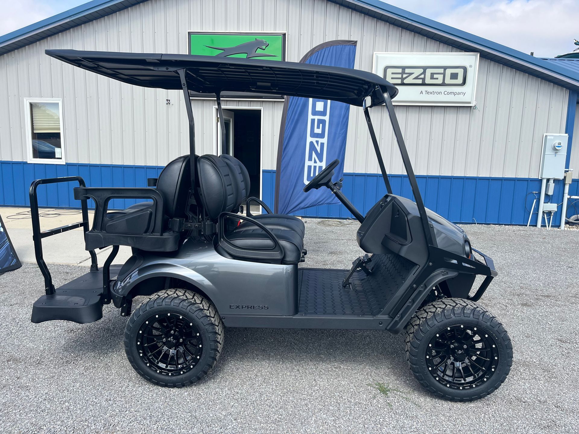 2026 EZGO Express 4 Gas EFI Metallic Charcoal