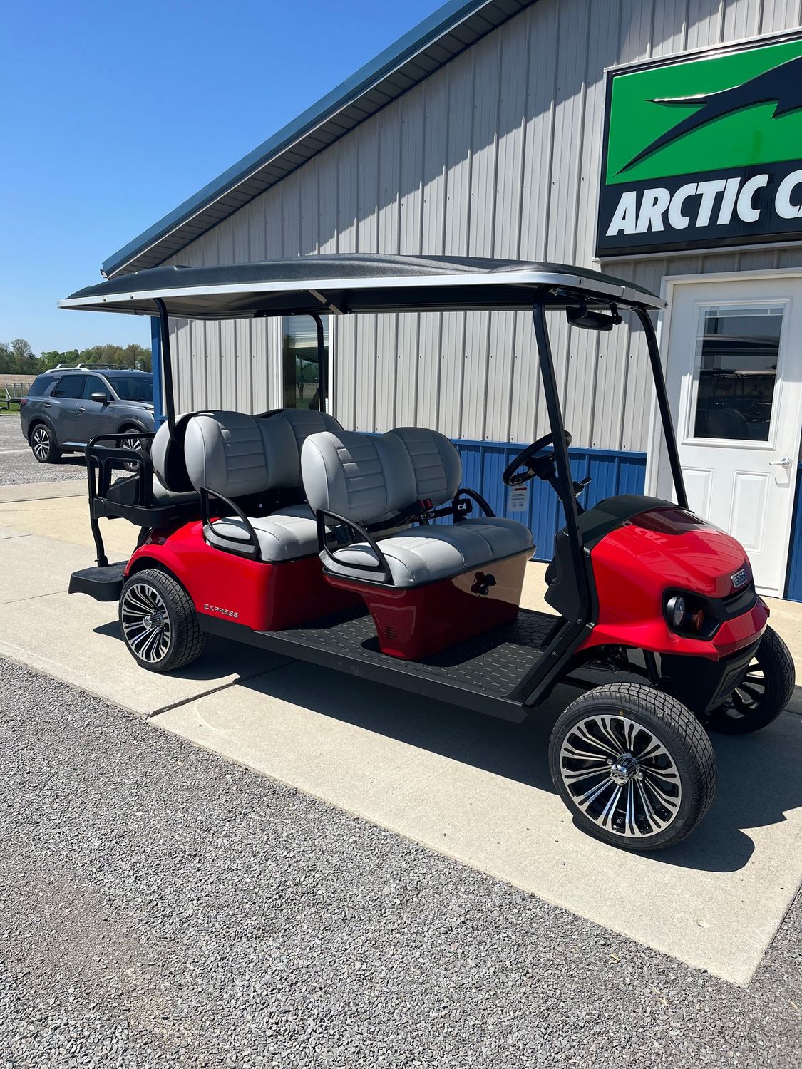 ​2025 E-Z-GO  Express 6 Flame RED