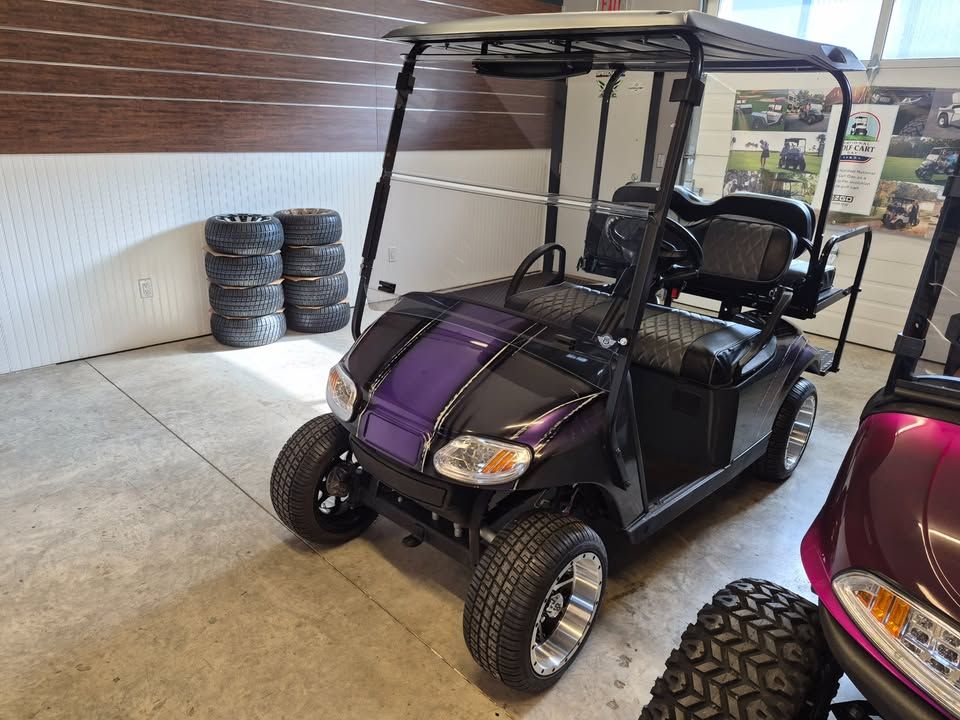 2022 E-Z-Go TXT Gas EFI Golf Cart
