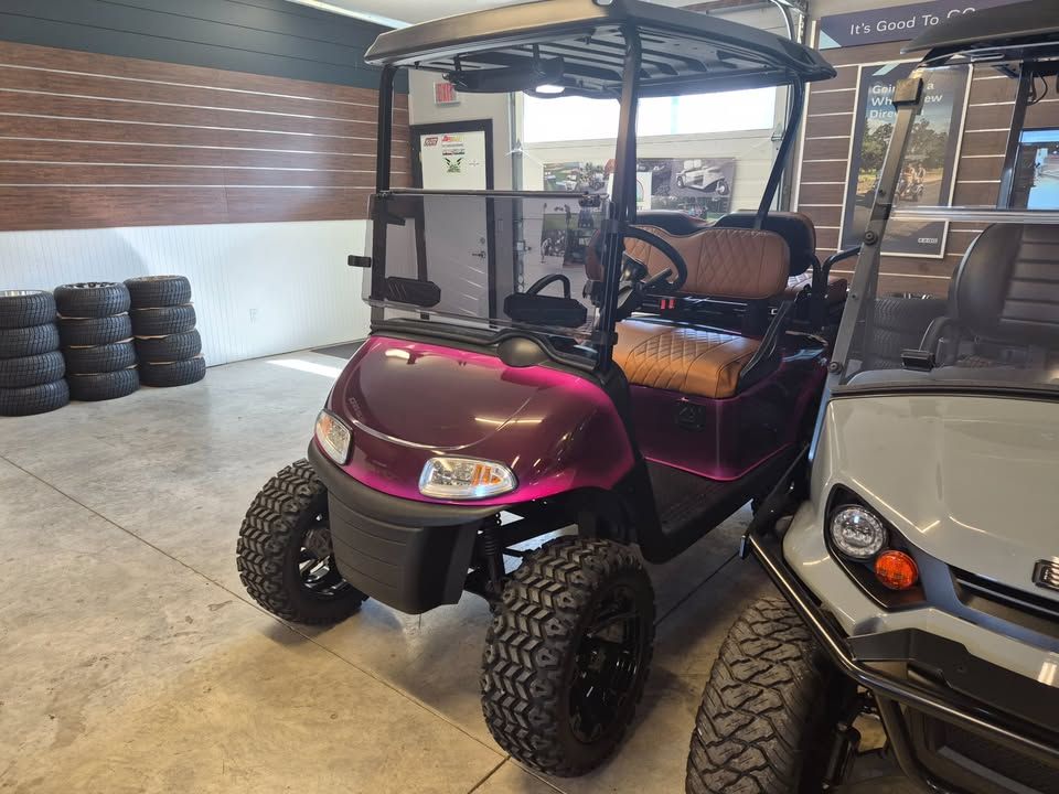 2020 E-Z-Go RXV Elite Golf Cart