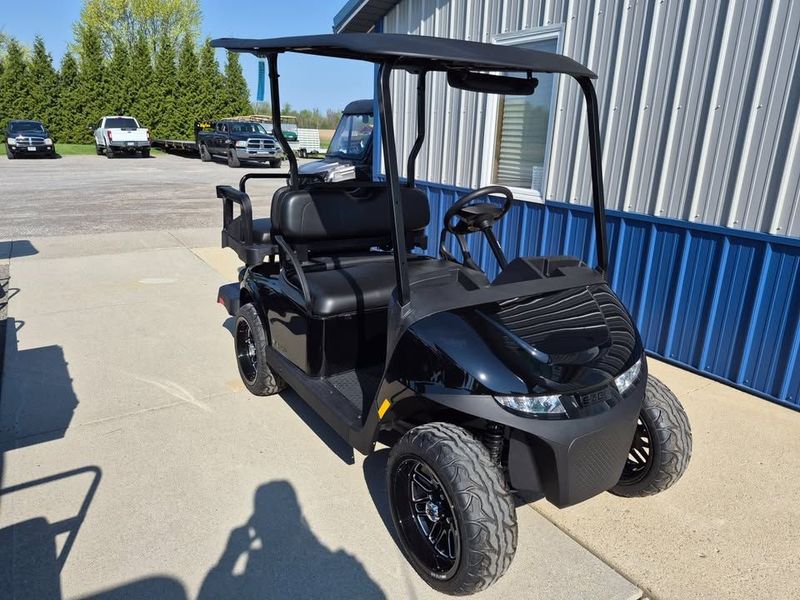 2026 EZGO Valor Gas EX1 Golf Cart Black 2026 EZGO Valor Gas EX1 Golf Cart Black