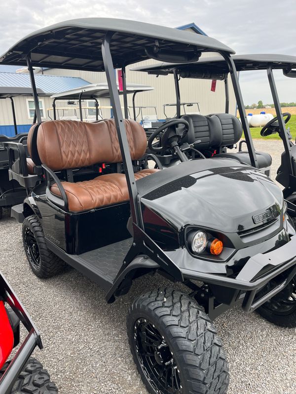 2026 E-Z-GO Express 4 passenger golf cart 2026 E-Z-GO Express 4 passenger golf cart
