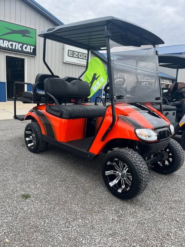 2022 E-Z-GO TXT Gas Golf Cart