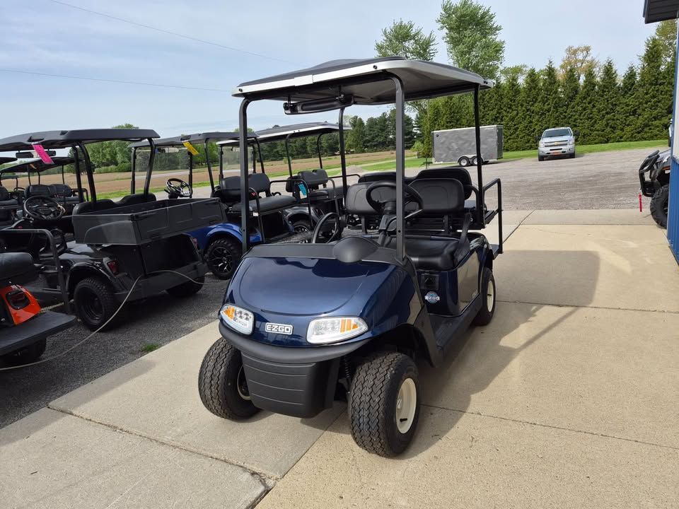 2020 E-Z-GO RXV Elite Lithium Electric Golf Cart Patriot Blue 2020 E-Z-GO RXV Elite Lithium Electric Golf Cart Patriot Blue
