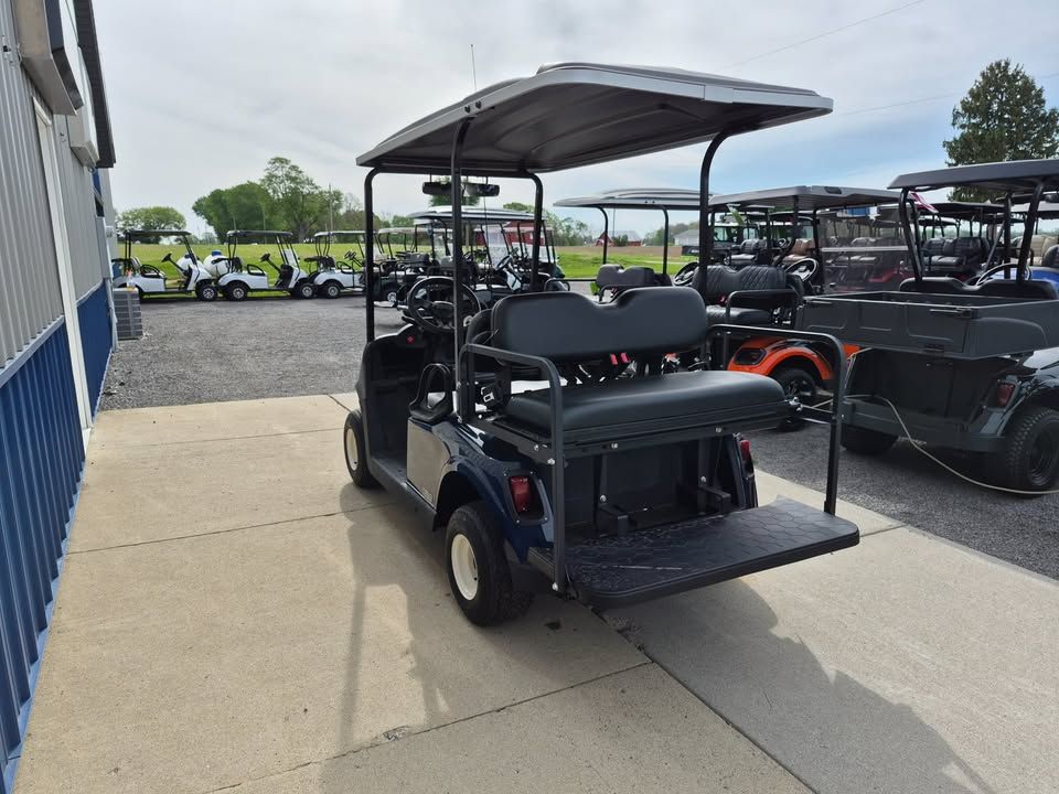 2020 E-Z-GO RXV Elite Lithium Electric Golf Cart Patriot Blue