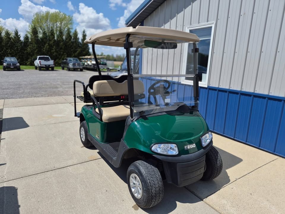 2020 E-Z-GO RXV Elite Lithium Electric Golf Cart 2020 E-Z-GO RXV Elite Lithium Electric Golf Cart