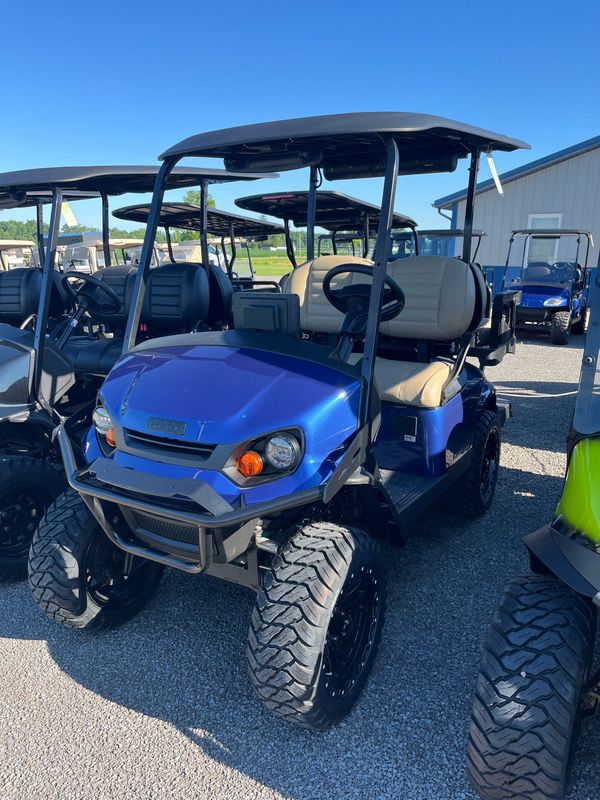 ​2026 E-Z-GO Express 4 Gas Summit XT Package in Electric Blue