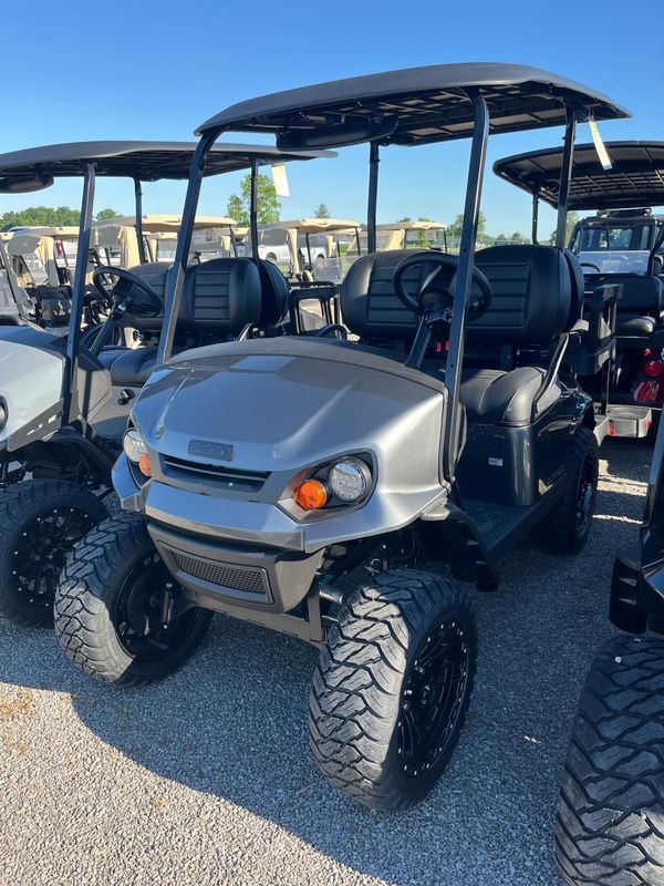 ​2026 E-Z-GO Express 4 Gas Summit X Package in Metallic Charcoal