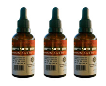 3 bottles of pomegranate seed oil. 3 bottles of pomegranate seed oil.