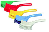 BROSSE POLYESTER MI-DUR À MANCHE / MONTURE PP 26CM / GAMME ALIM.