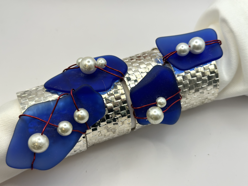 Set of 4 Silver Sea Glass Napkin Rings with Pearls