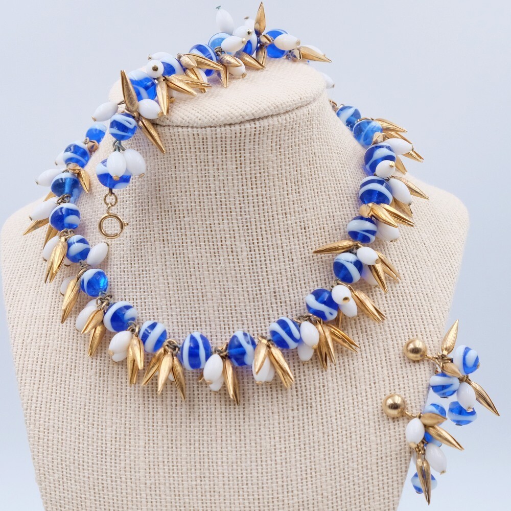 Vintage Hattie Carnegie 1950s Set Necklace, Bracelet and Earrings