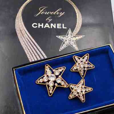 Vintage Collectible CHANEL Stars Set 1983 Brooch and Earrings