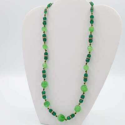 Vintage Green Glass Beads Necklace 1960's