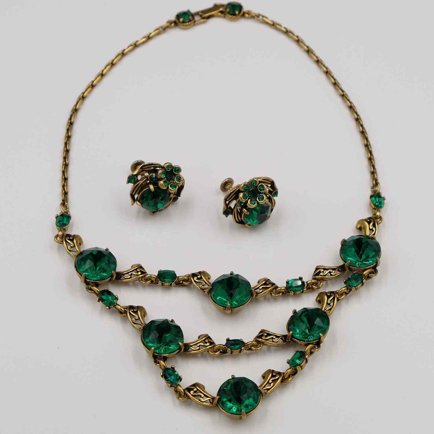 Hollycraft Green Necklace and Earrings Set 1950s