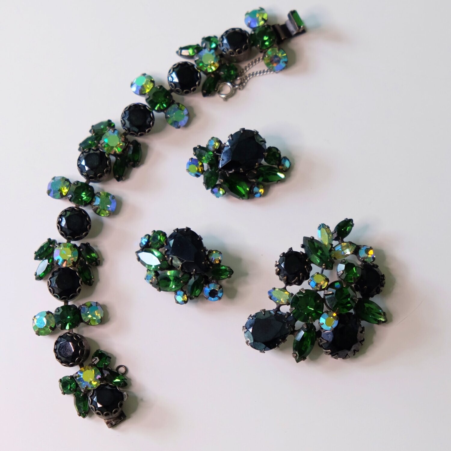 Regency 3pc set - bracelet, brooch and earrings 1950&#39;s