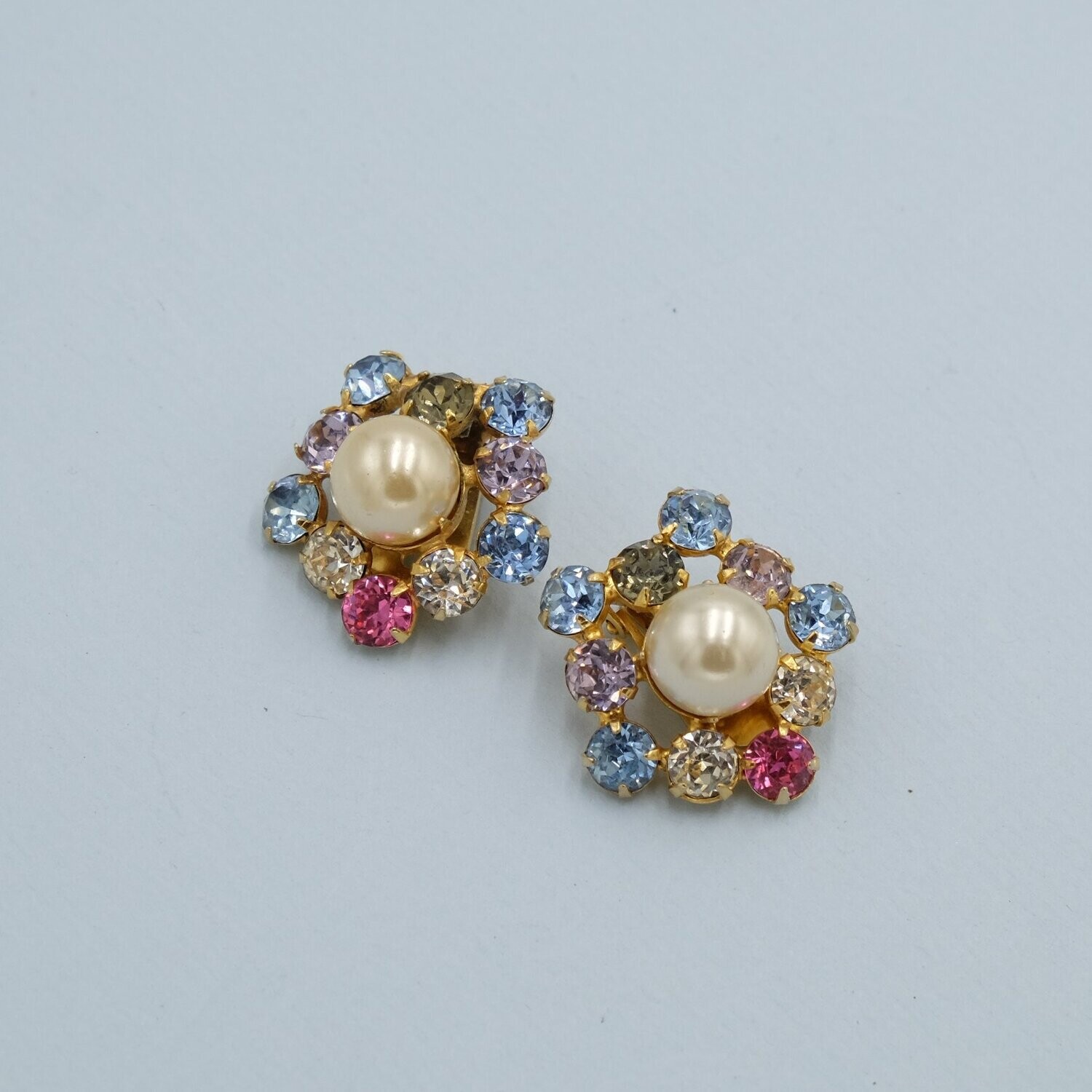 Vintage Hobe Pastel Glass earrings 1960's