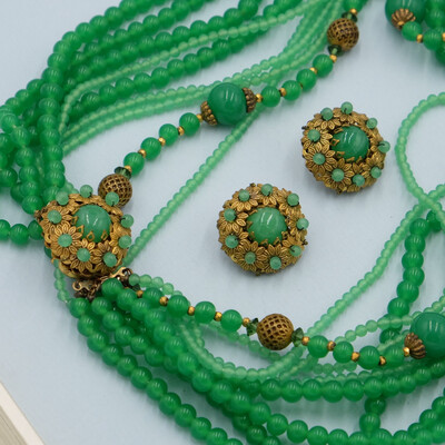 Torsade Green Glass Necklace and Earrings by Eugene 1950s