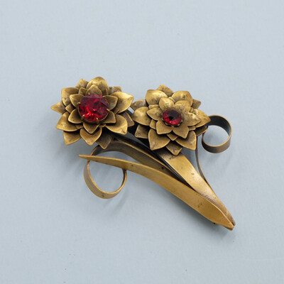 Joseff of Hollywood Flower Pin 1940’s