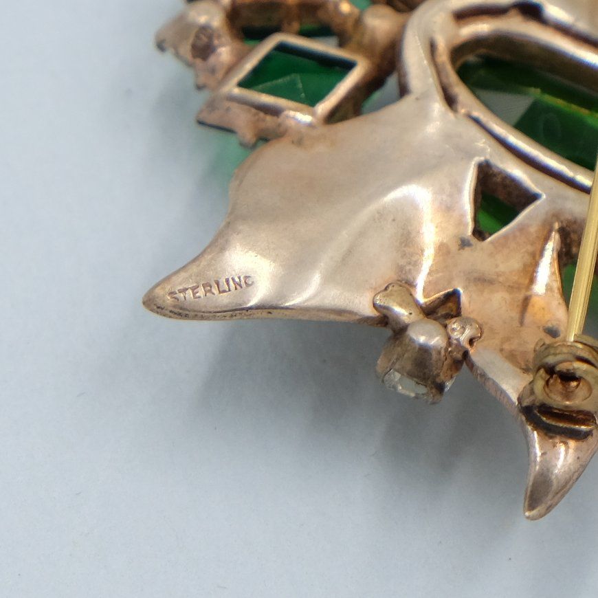 Vintage Sterling Pin with Green Glass 1940&#39;s