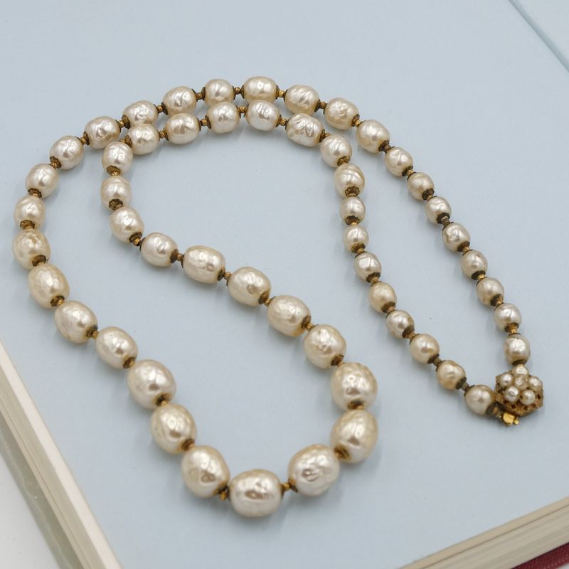 Miriam Haskell Graduated Pearls Faux Baroque Necklace 1950&#39;s