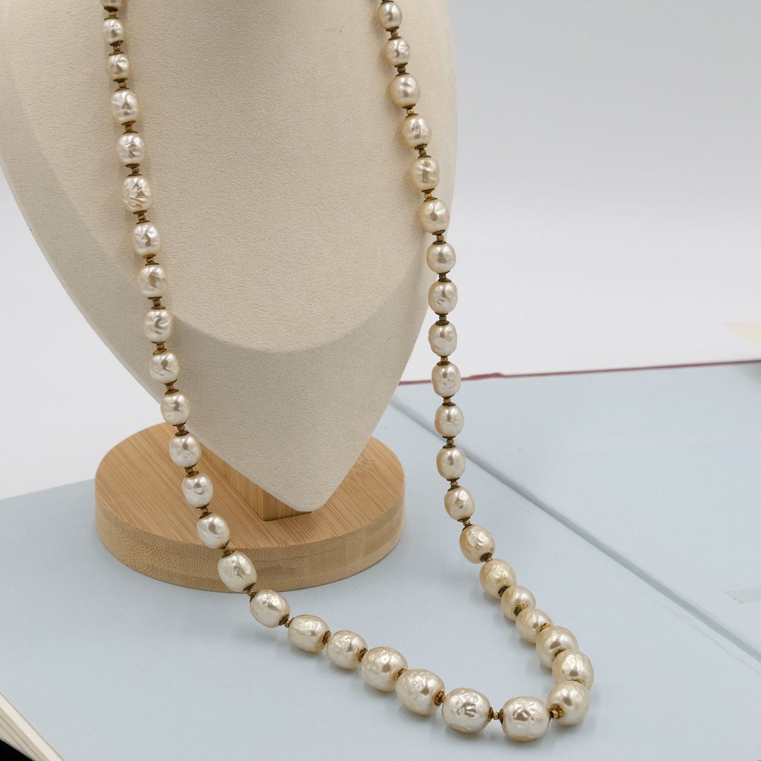 Miriam Haskell Graduated Pearls Faux Baroque Necklace 1950&#39;s