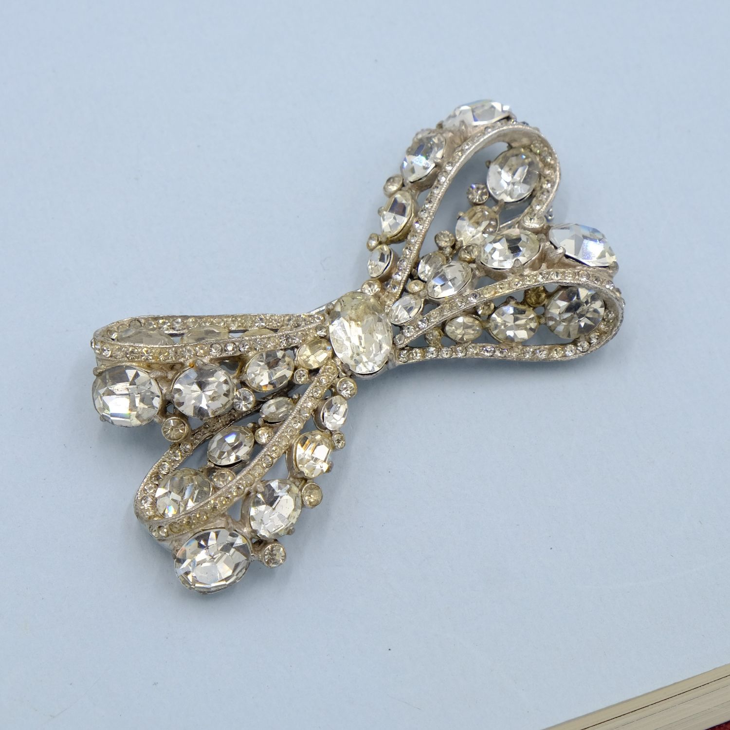 Large Staret Bow Brooch Signed 1940s