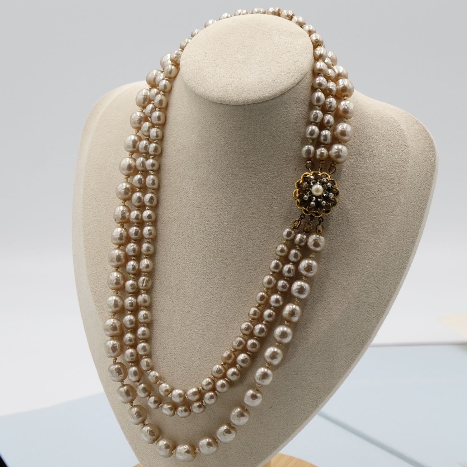 Miriam Haskell Tree Row Faux Pearl Necklace 1950s