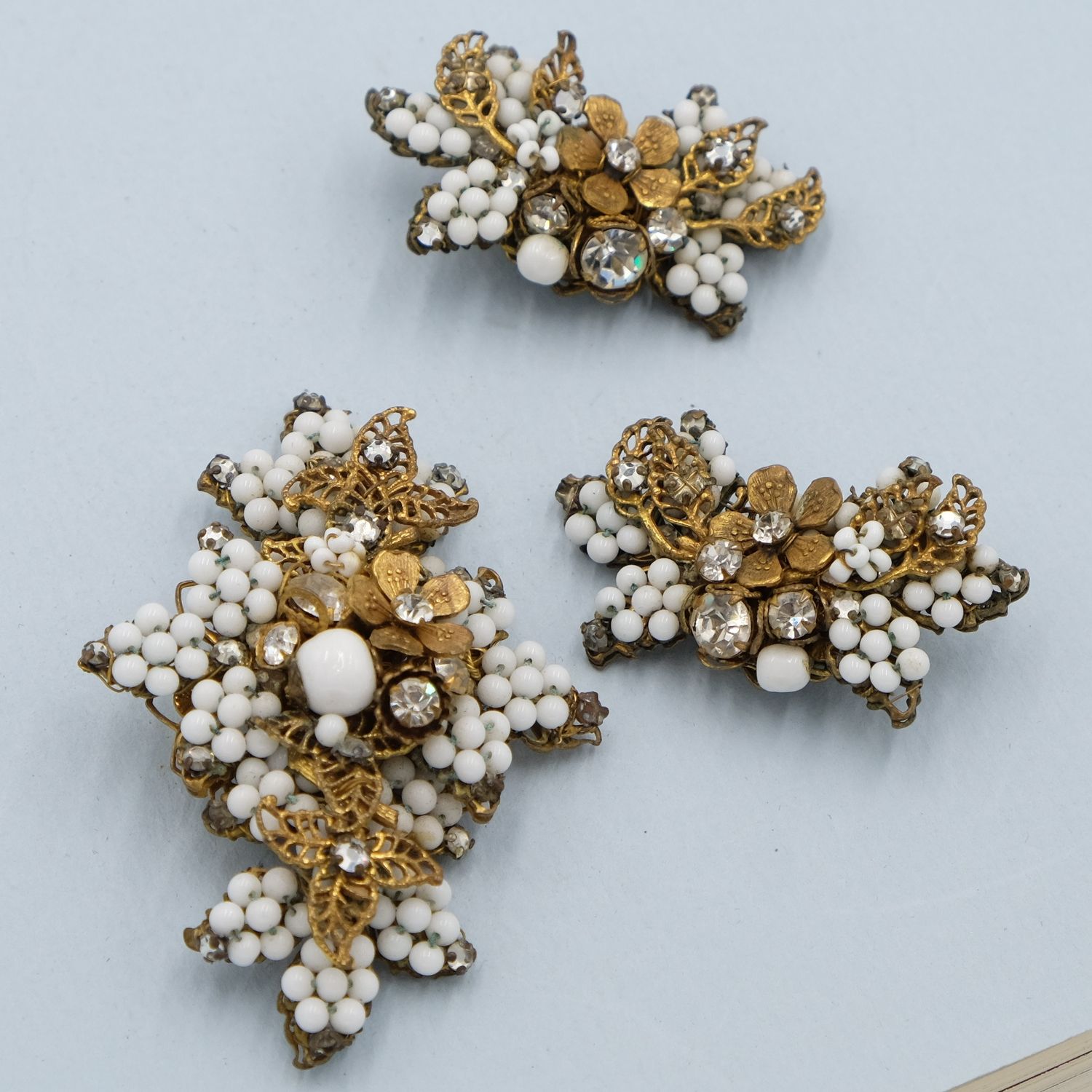 DeMario White Beads Brooch and Earrings Set 1950s