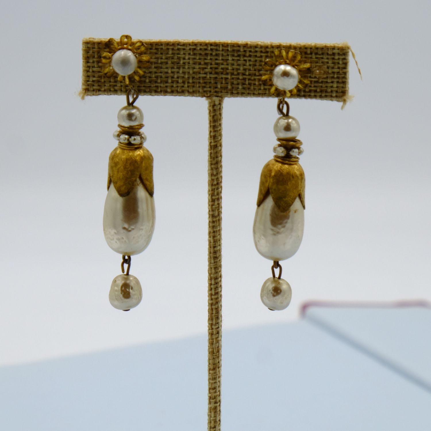 Miriam Haskell Drop teardrop pearls and dangle Earrings 1960s