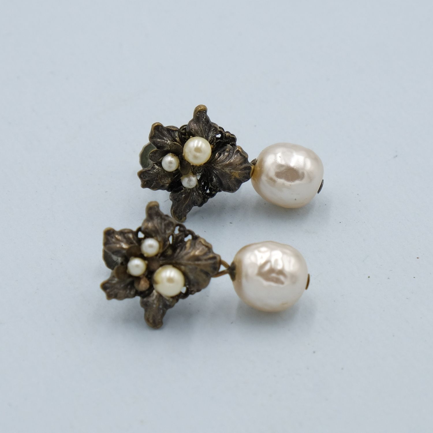 Miriam Haskell Silver Earrings with pearl drop pearl 1960s