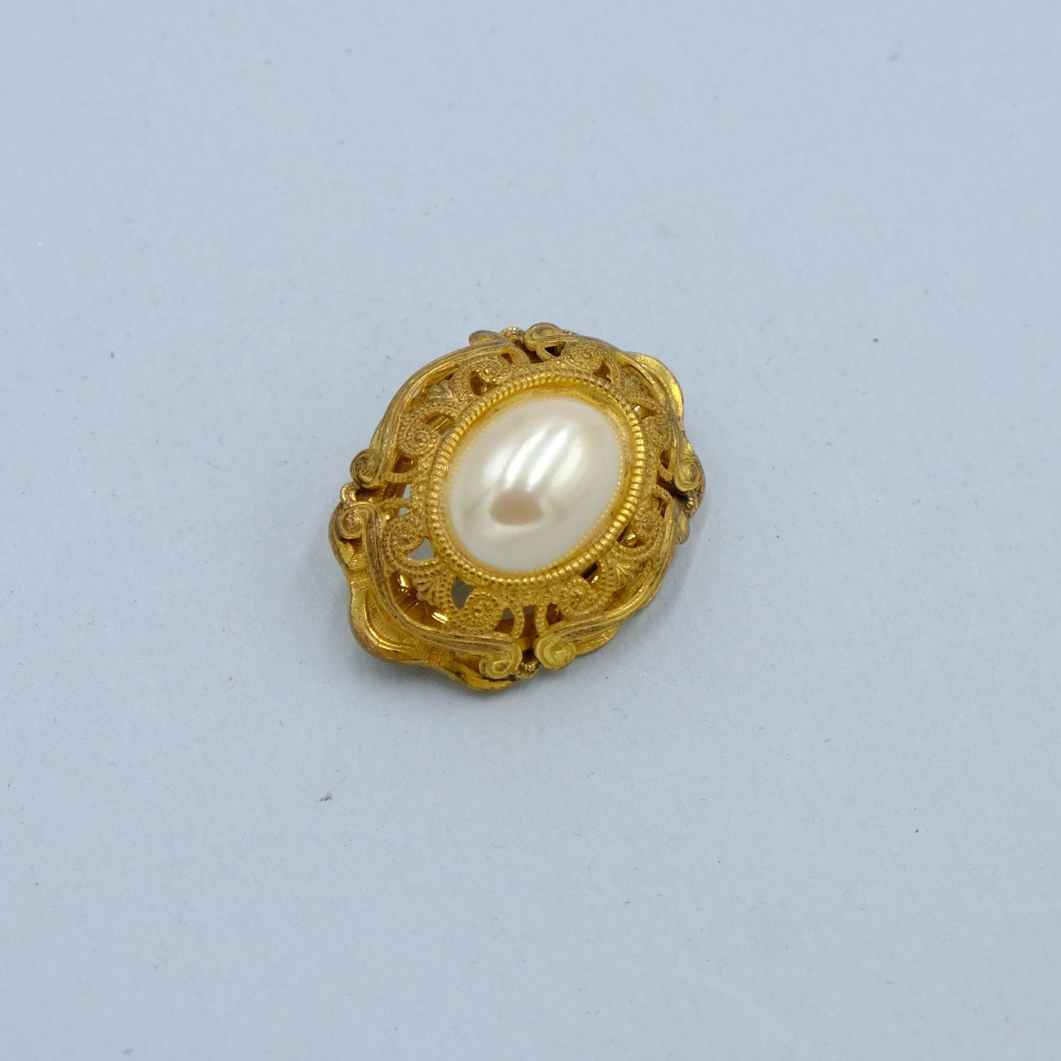 Vintage Miriam Haskell Mini Filigree Pin 1960s