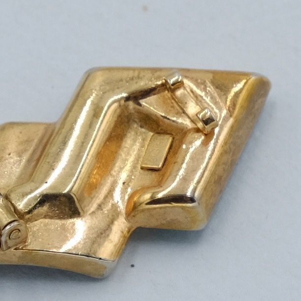 Vintage Trifari Dress Clip 1950s