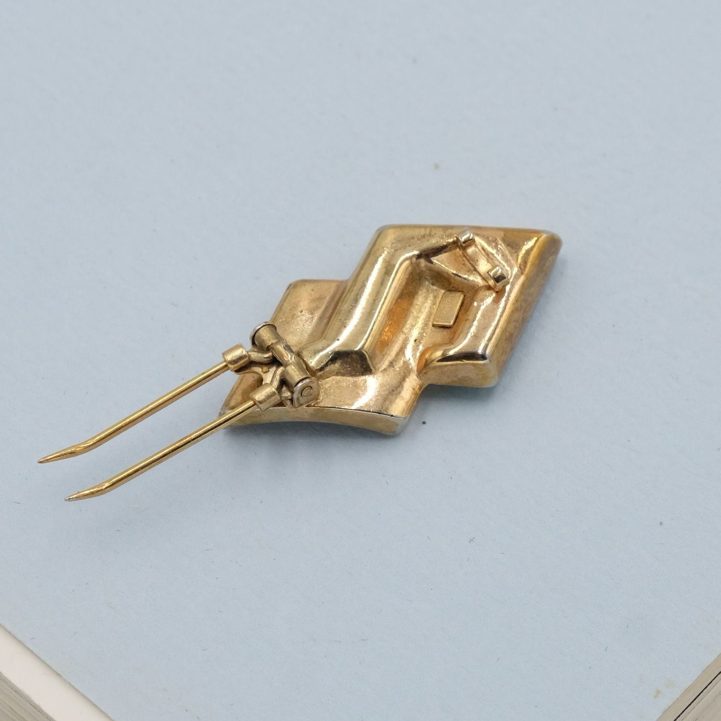 Vintage Trifari Dress Clip 1950s